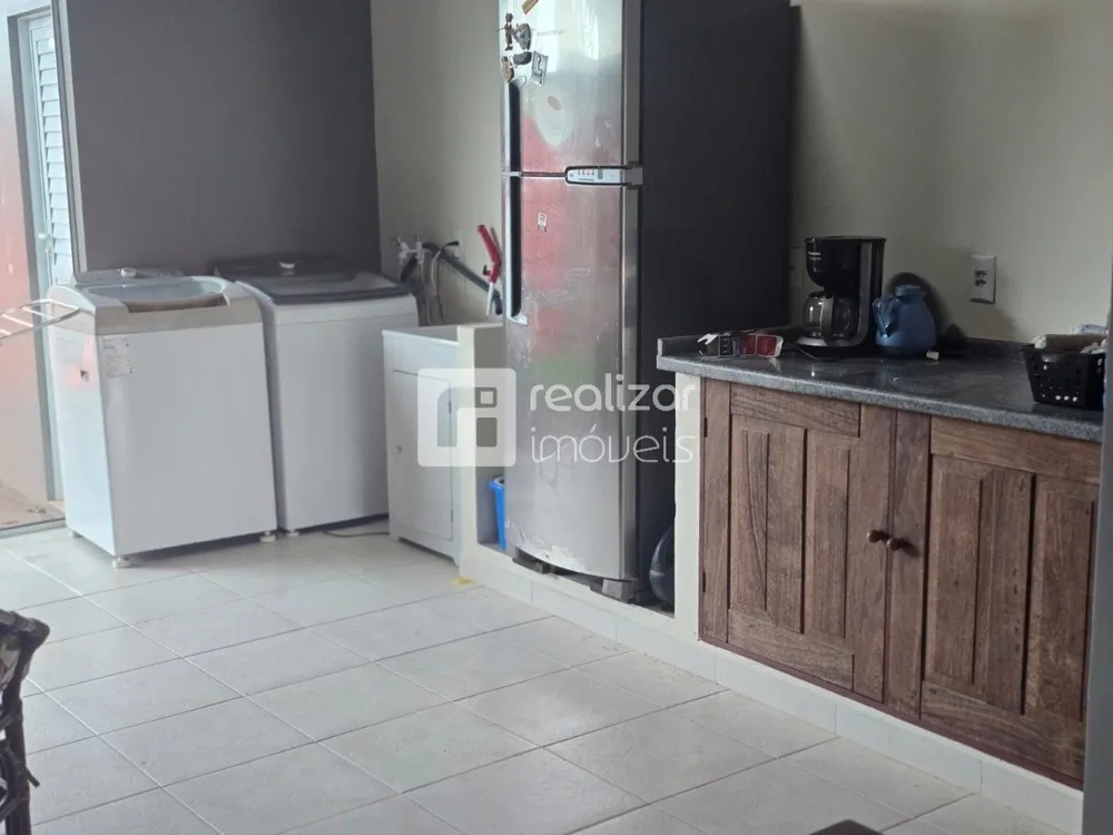 Casa, 3 quartos, 230 m² - Foto 15