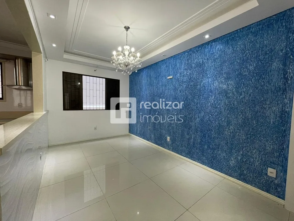 Casa, 4 quartos, 315 m² - Foto 1