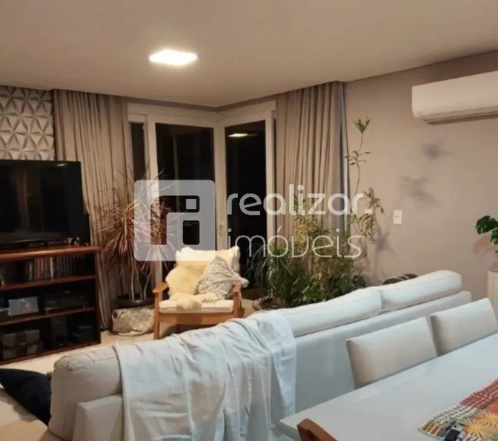 Casa, 4 quartos, 230 m² - Foto 1
