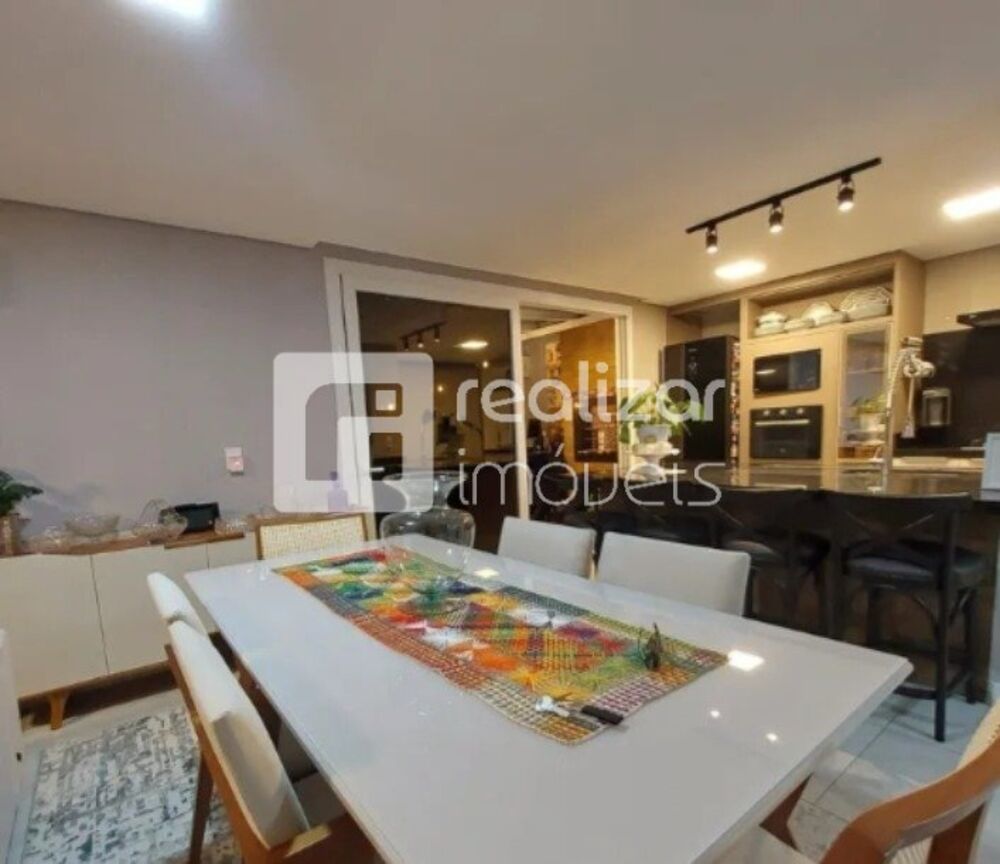 Casa, 4 quartos, 230 m² - Foto 2