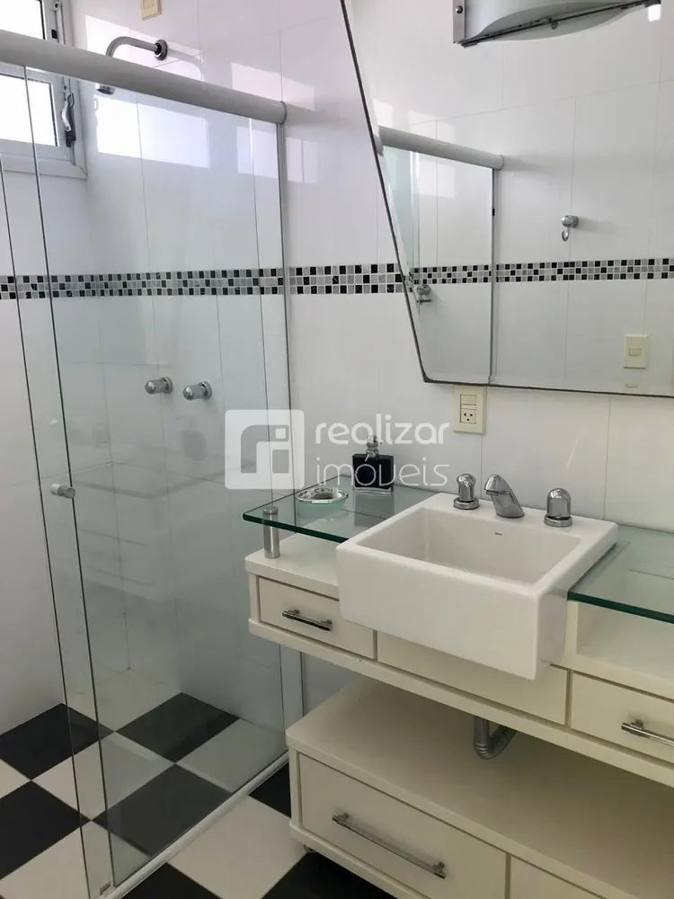 Casa, 4 quartos, 312 m² - Foto 2