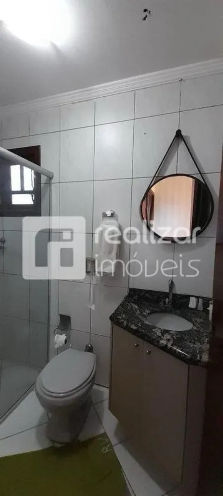 Casa, 3 quartos, 600 m² - Foto 2