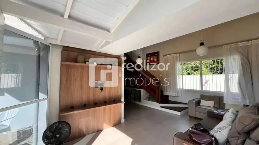 Casa, 3 quartos, 119 m² - Foto 2