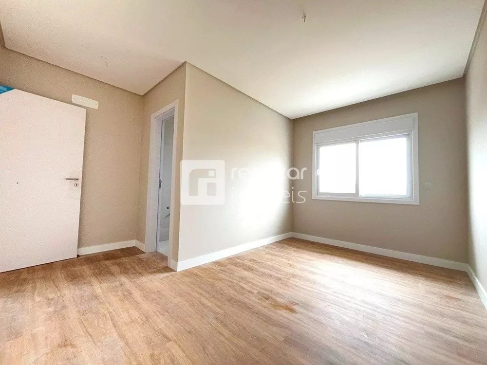 Casa, 3 quartos, 199 m² - Foto 4