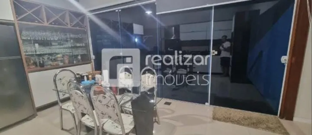 Casa, 2 quartos, 326 m² - Foto 3