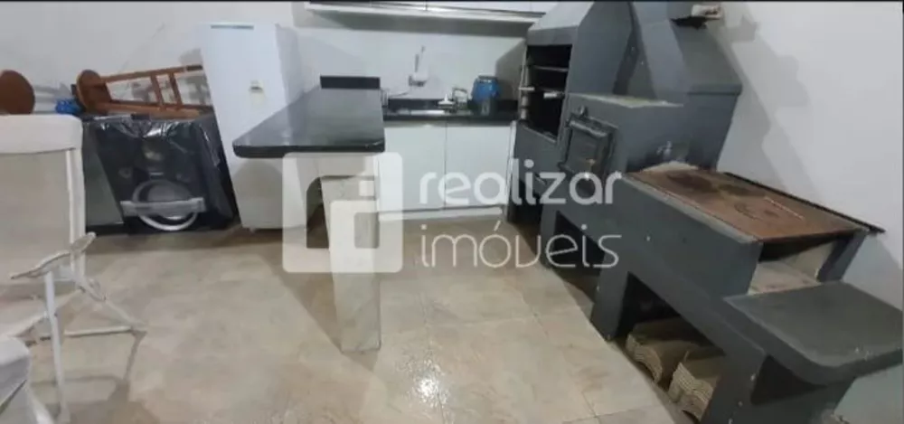 Casa, 2 quartos, 326 m² - Foto 3