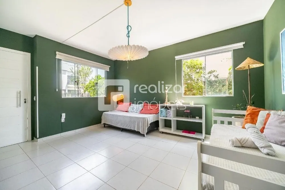 Casa, 3 quartos, 270 m² - Foto 2