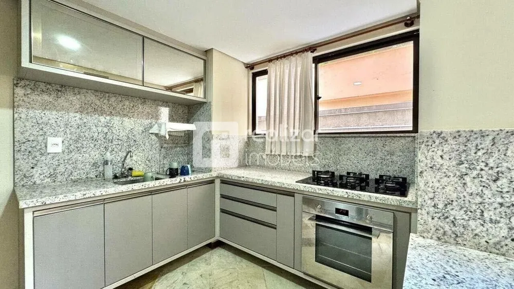 Apartamento, 3 quartos, 254 m² - Foto 4