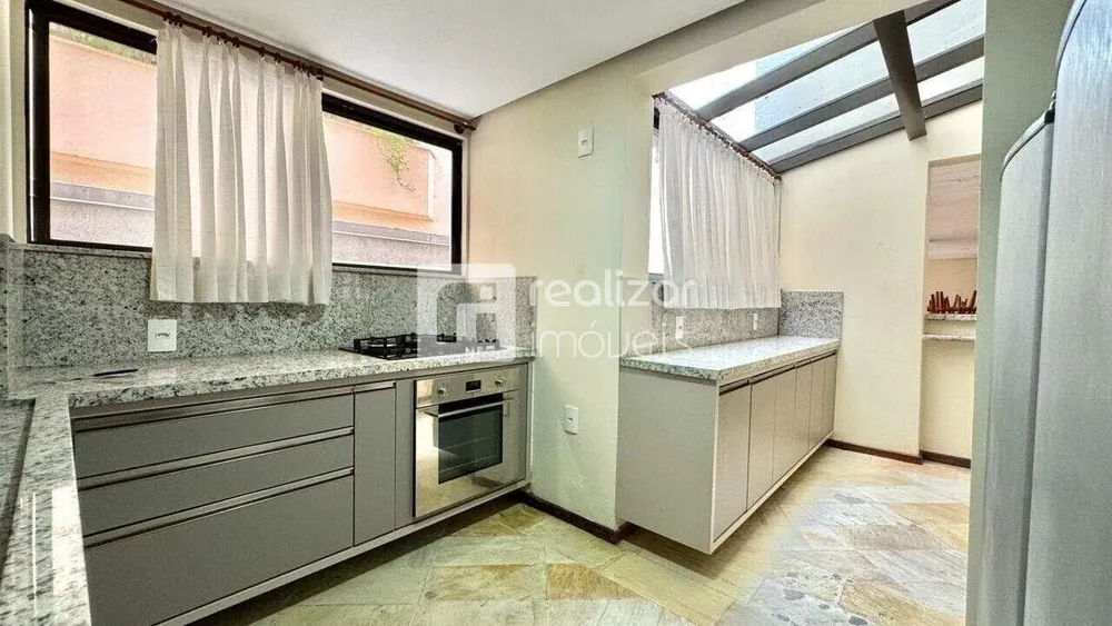 Apartamento, 3 quartos, 254 m² - Foto 3