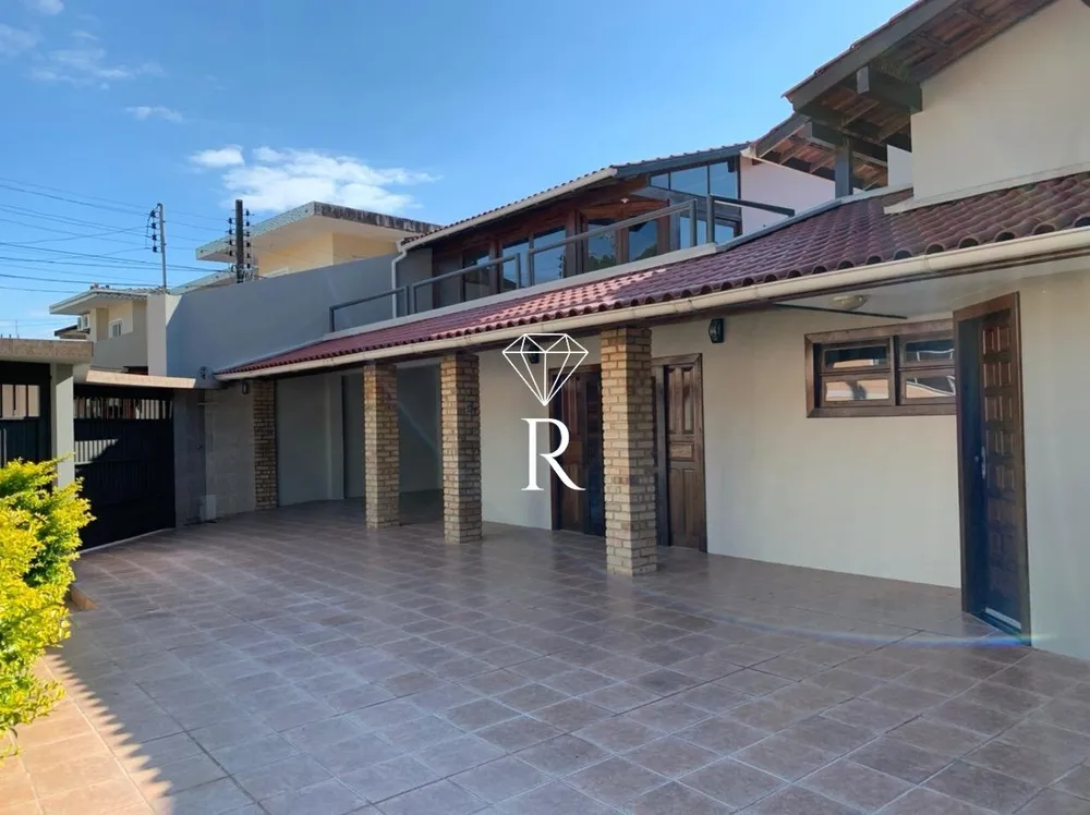 Casa, 5 quartos, 450 m² - Foto 1