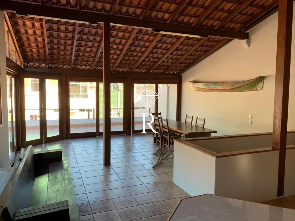 Casa, 5 quartos, 450 m² - Foto 2