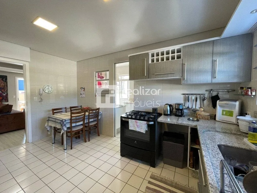 Cobertura, 4 quartos, 225 m² - Foto 3
