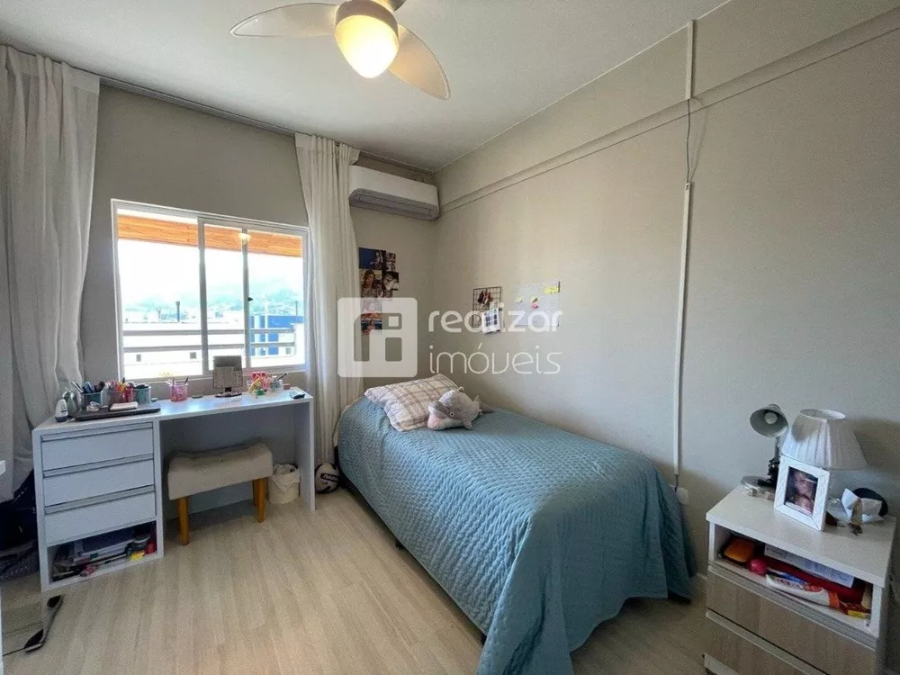 Cobertura, 4 quartos, 225 m² - Foto 2