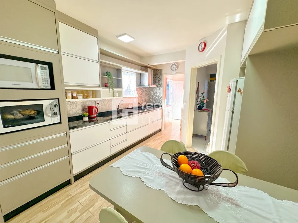 Casa, 4 quartos, 167 m² - Foto 3