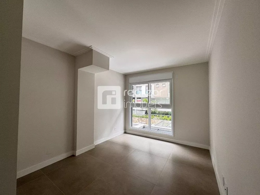 Apartamento, 3 quartos, 187 m² - Foto 1