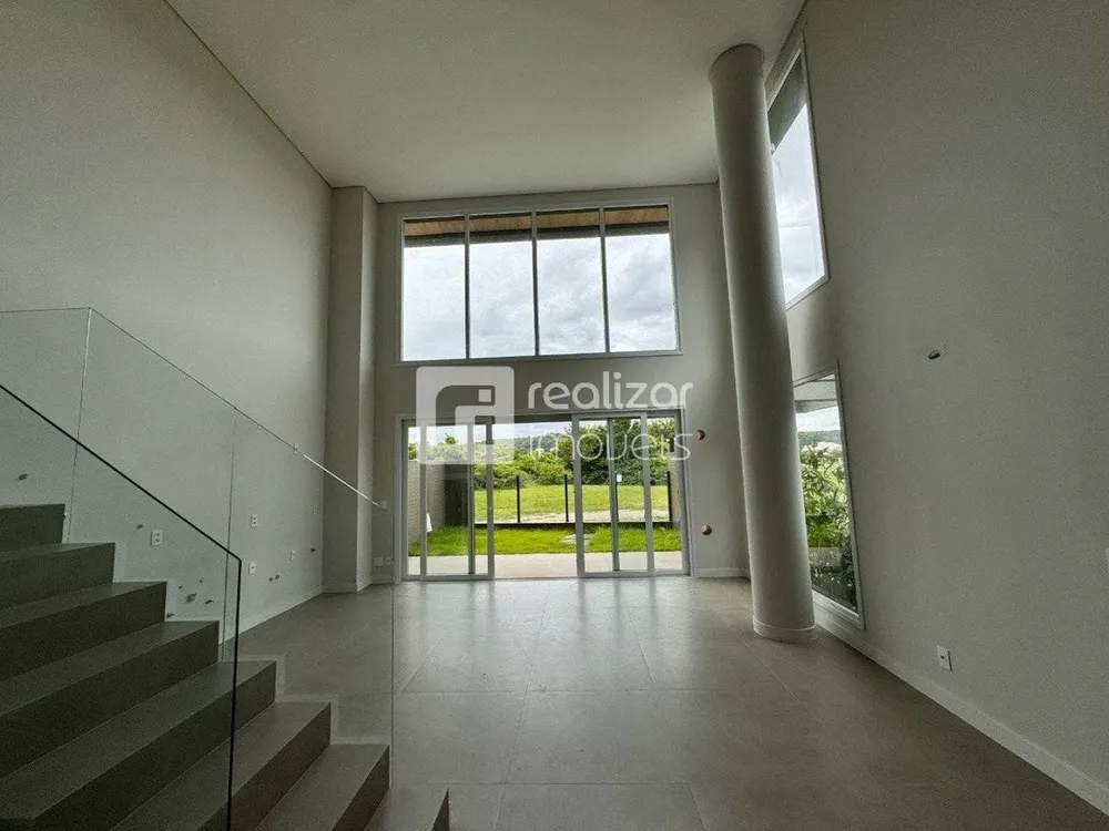 Apartamento, 3 quartos, 187 m² - Foto 1
