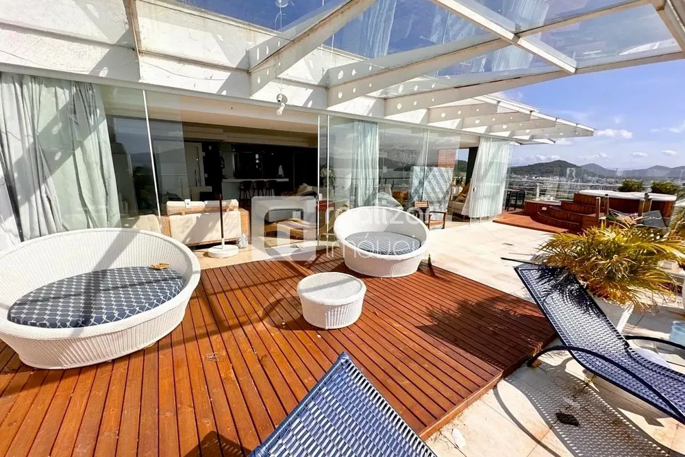 Cobertura, 4 quartos, 250 m² - Foto 1