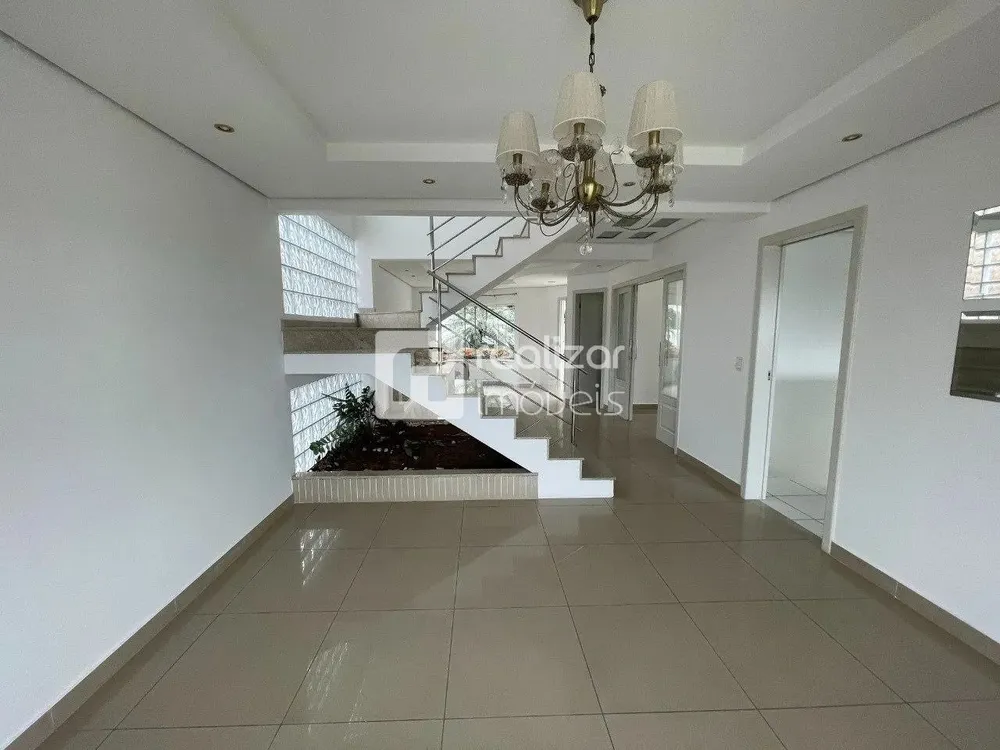 Casa, 3 quartos, 249 m² - Foto 8