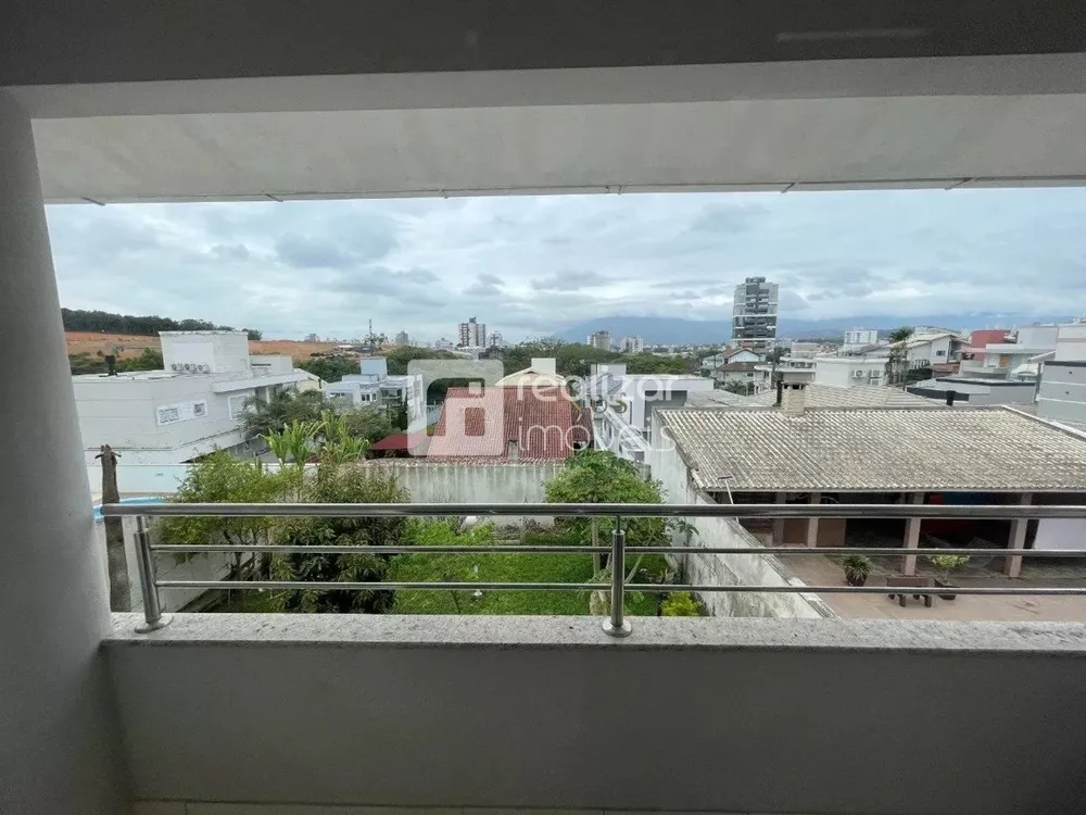 Casa, 3 quartos, 249 m² - Foto 4