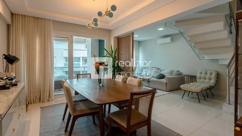 Apartamento, 3 quartos, 176 m² - Foto 1