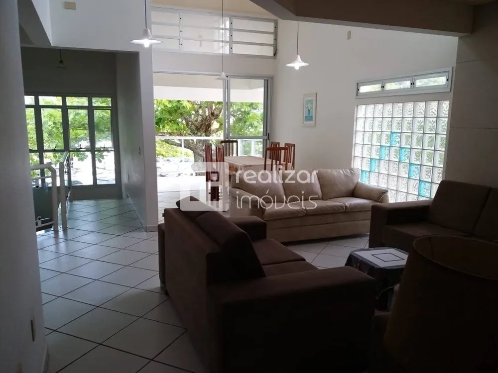 Casa, 7 quartos, 450 m² - Foto 1