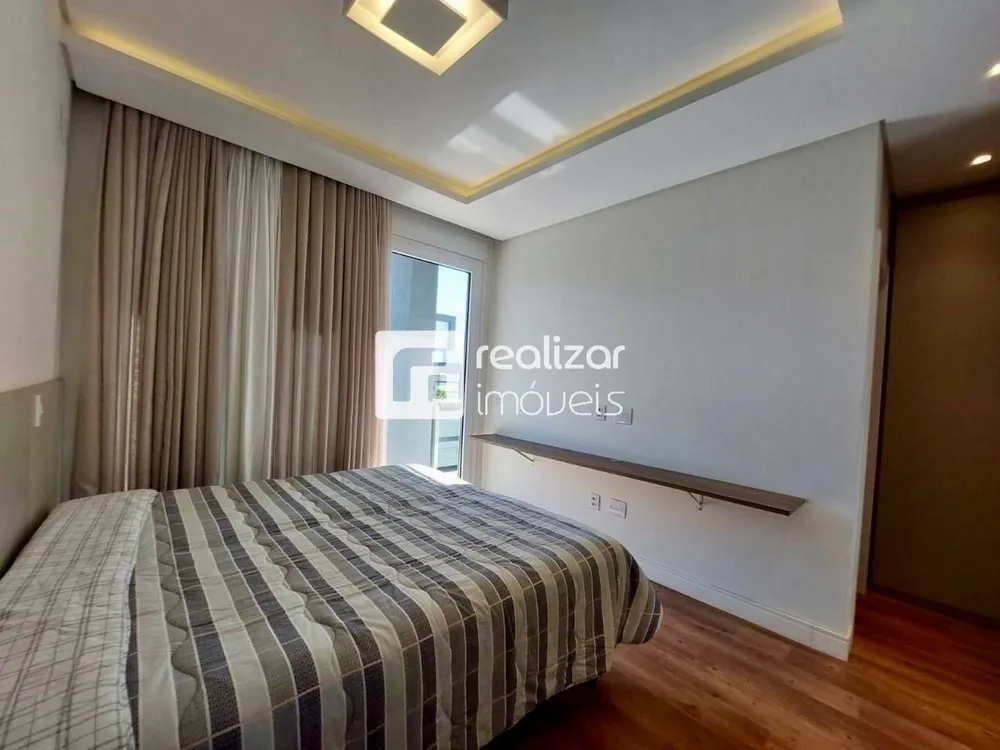 Casa, 5 quartos, 417 m² - Foto 9
