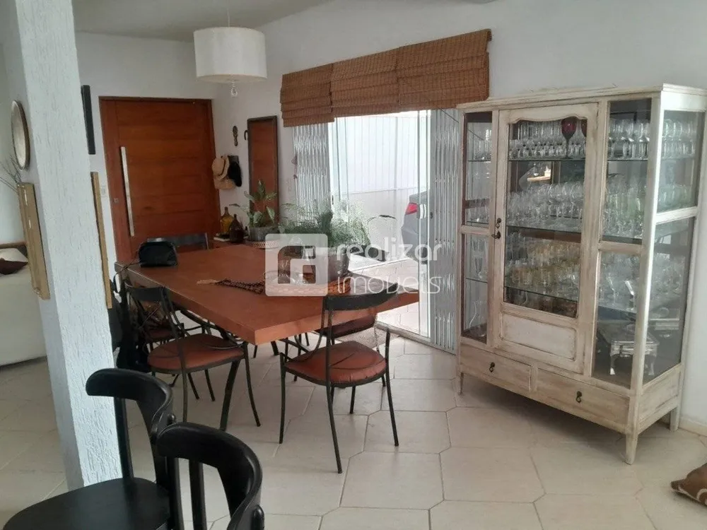 Casa, 4 quartos, 267 m² - Foto 5