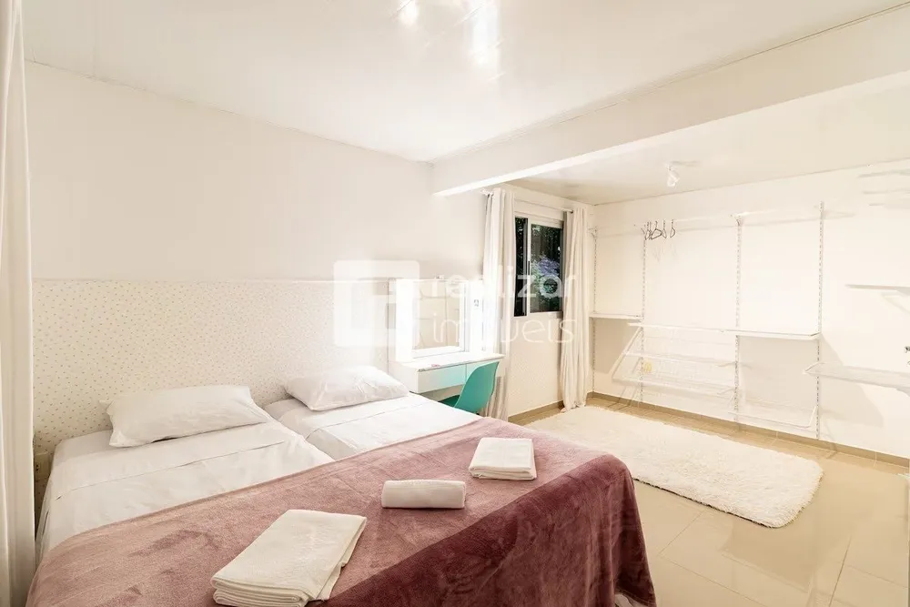 Casa, 4 quartos, 200 m² - Foto 9