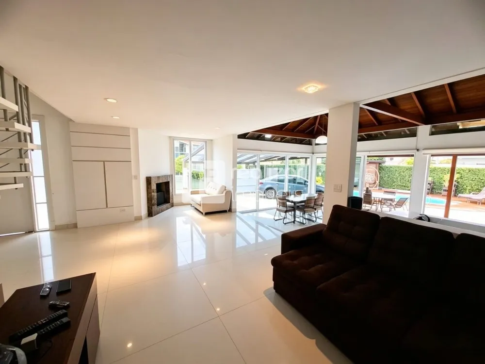 Casa, 4 quartos, 204 m² - Foto 3