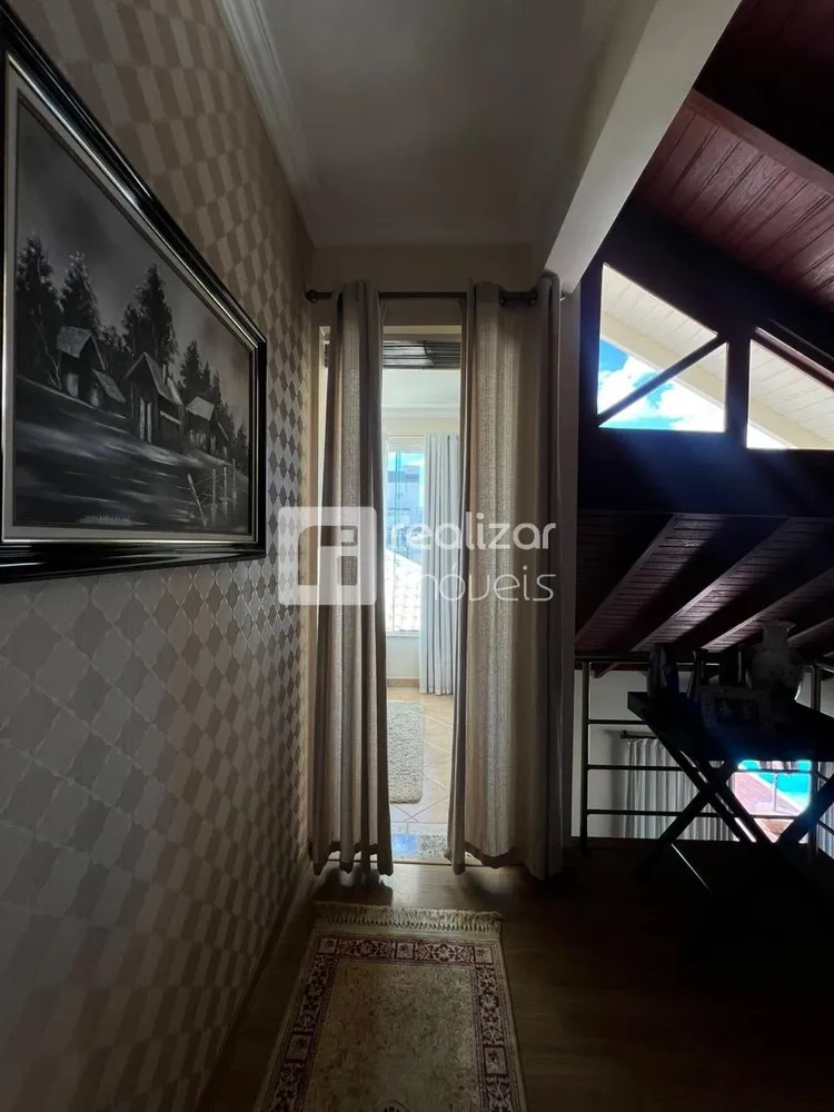 Casa, 3 quartos, 216 m² - Foto 17