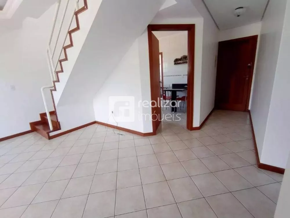 Cobertura, 3 quartos, 244 m² - Foto 4