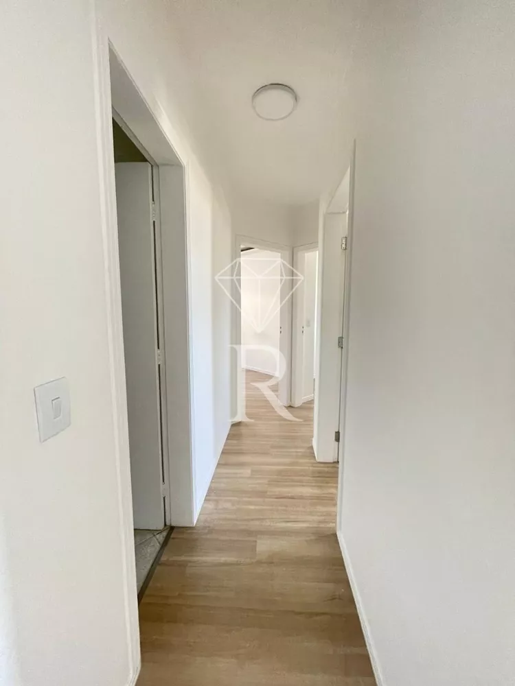 Apartamento para alugar com 3 quartos, 94m² - Foto 8