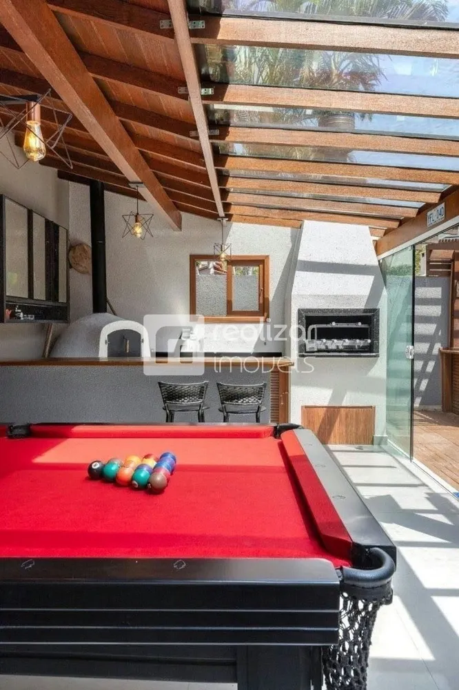 Casa, 3 quartos, 221 m² - Foto 7