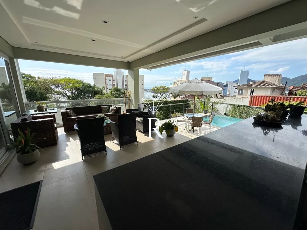 Casa à venda e aluguel com 4 quartos, 400m² - Foto 5