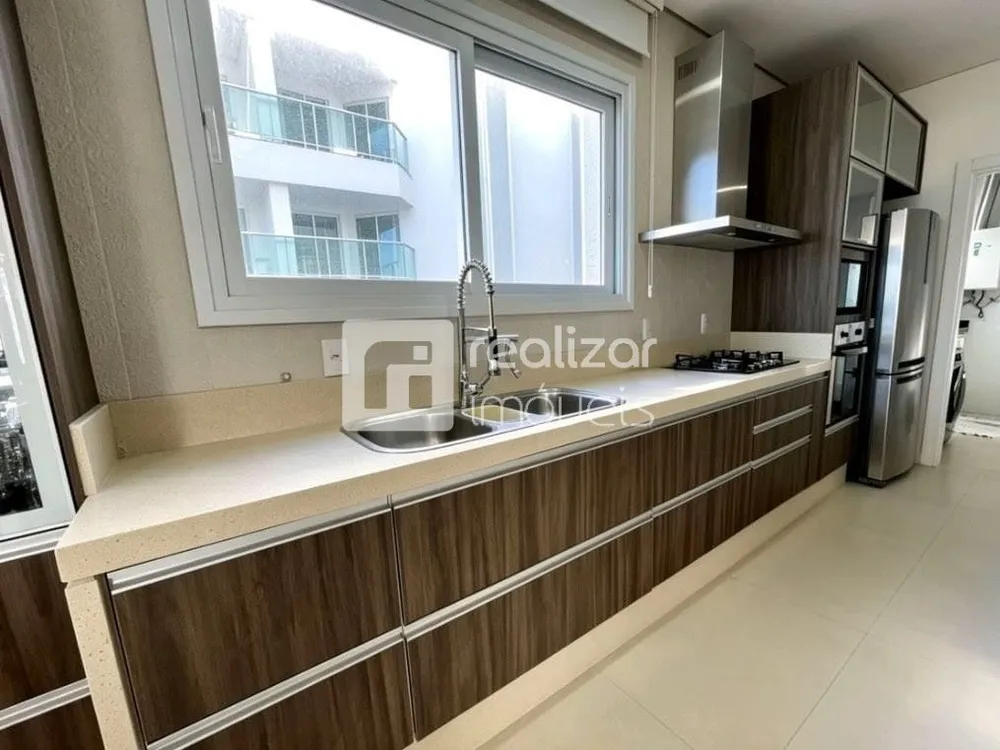 Apartamento, 3 quartos, 215 m² - Foto 4