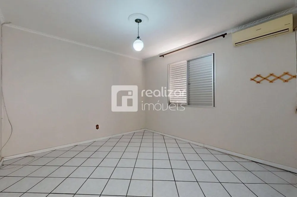 Casa, 3 quartos, 200 m² - Foto 6