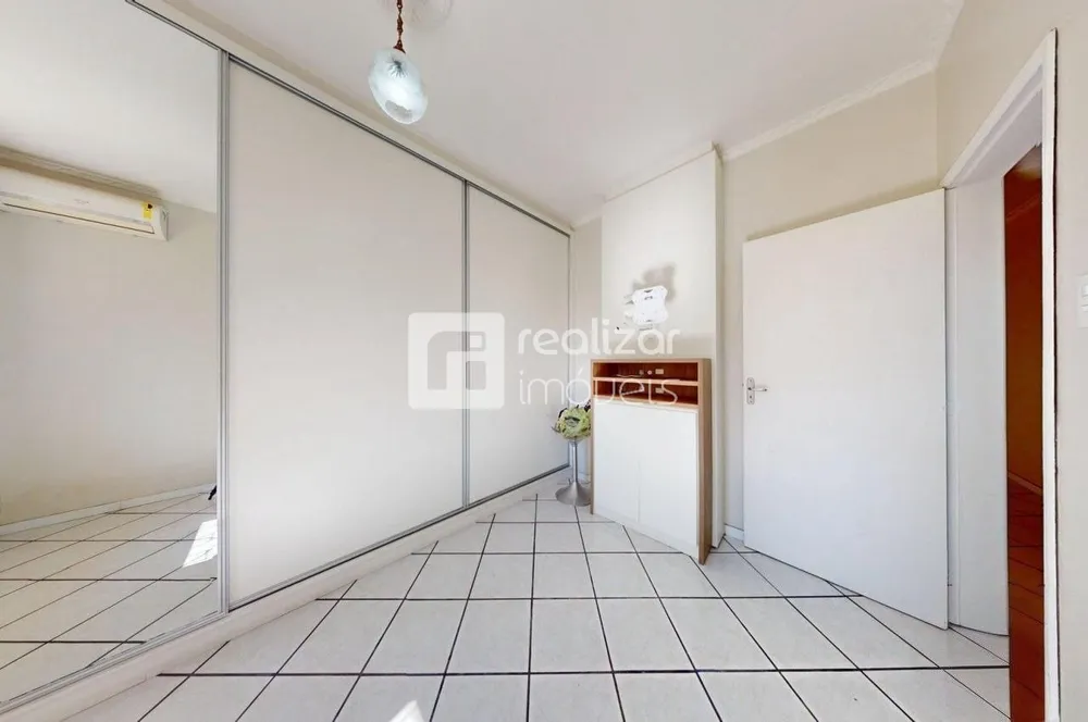 Casa, 3 quartos, 200 m² - Foto 4
