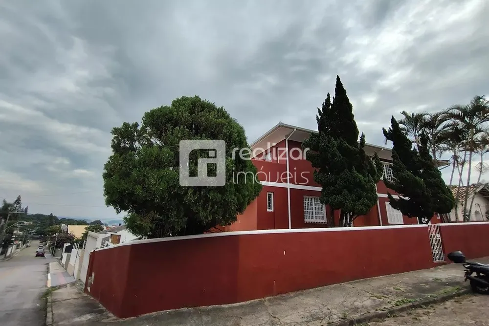 Casa, 7 quartos, 350 m² - Foto 2