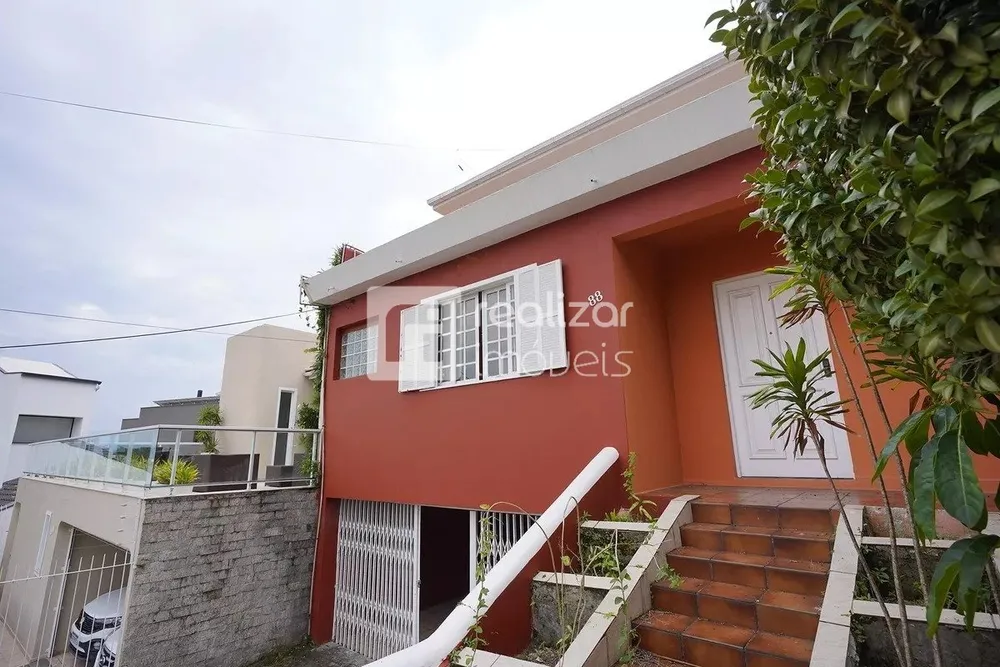 Casa, 7 quartos, 350 m² - Foto 1