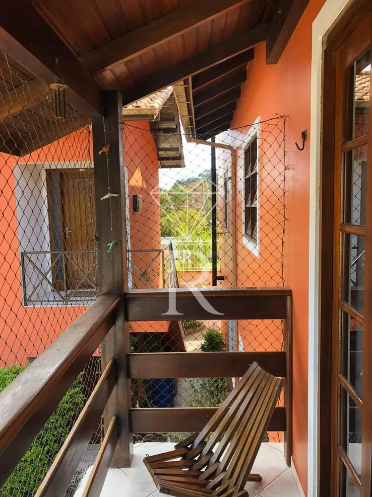 Sobrado à venda com 3 quartos, 306m² - Foto 3