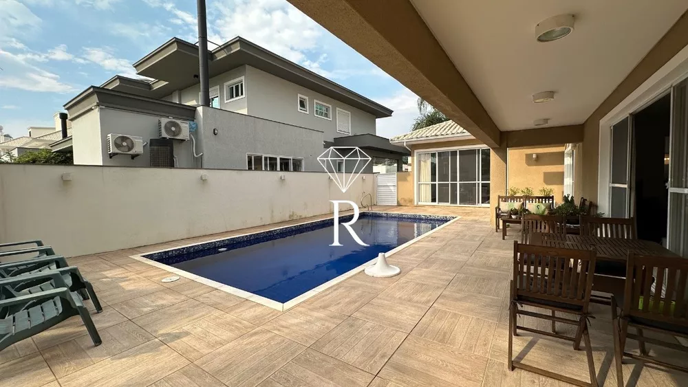 Casa, 4 quartos, 390 m² - Foto 1