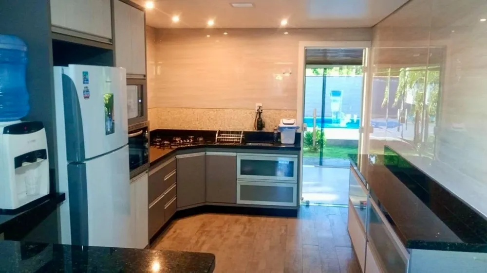 Casa, 3 quartos, 240 m² - Foto 5