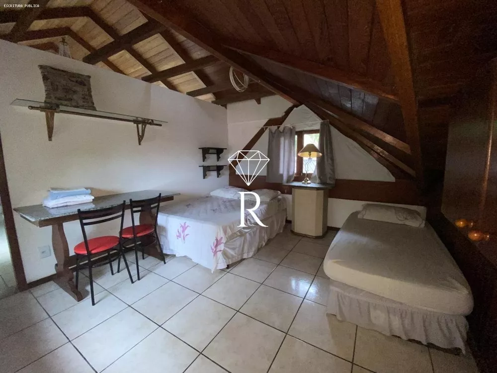 Casa, 3 quartos, 210 m² - Foto 12