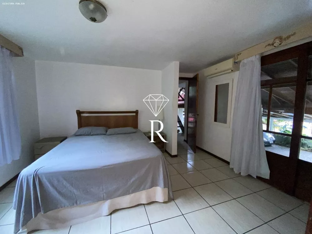 Casa, 3 quartos, 210 m² - Foto 10