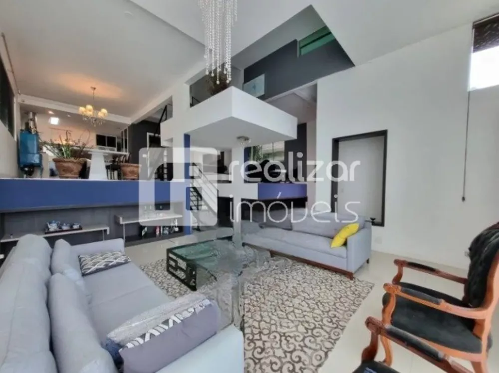 Casa, 3 quartos, 351 m² - Foto 2