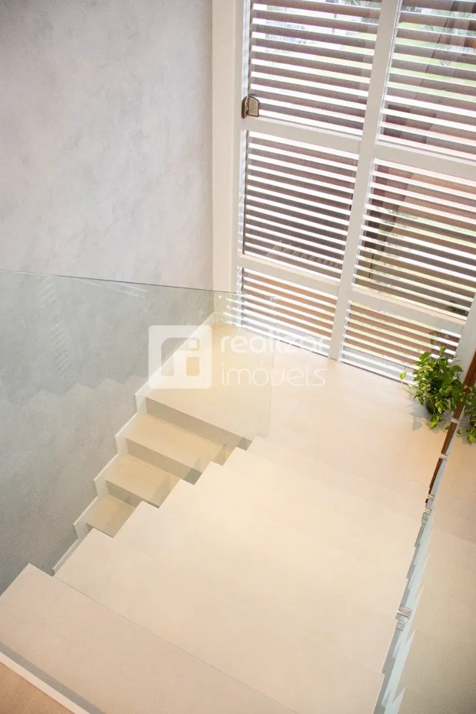 Casa, 3 quartos, 298 m² - Foto 8