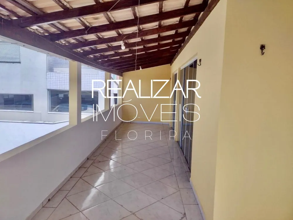 Casa, 4 quartos, 235 m² - Foto 3