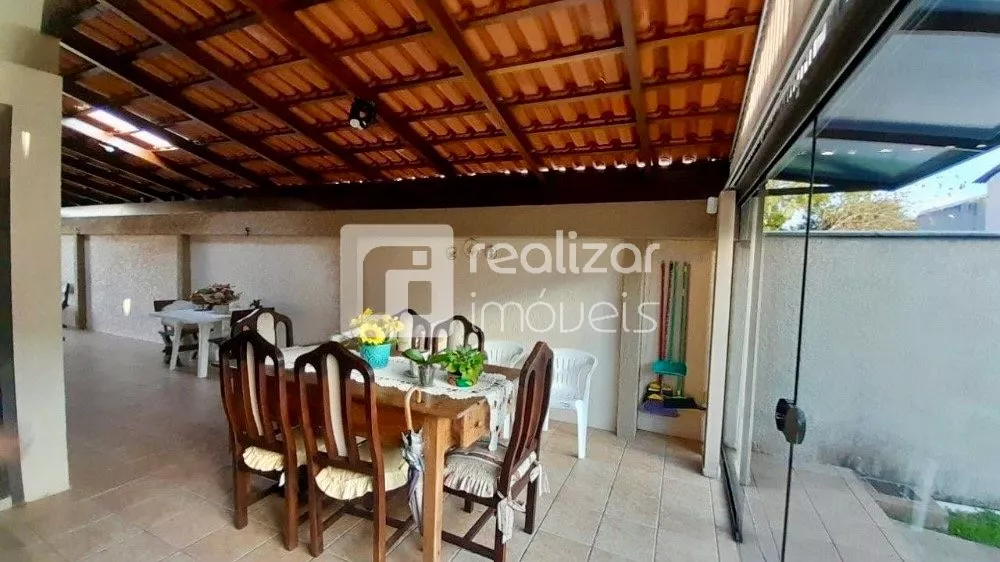 Casa, 3 quartos, 155 m² - Foto 1