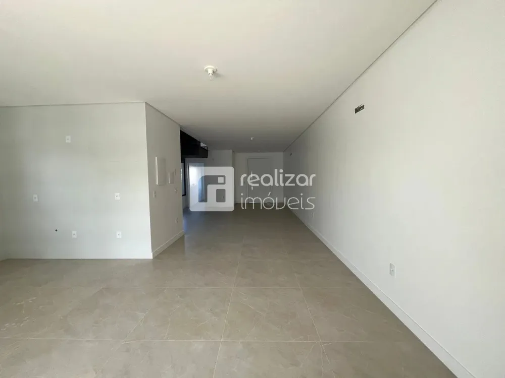 Casa, 3 quartos, 184 m² - Foto 2