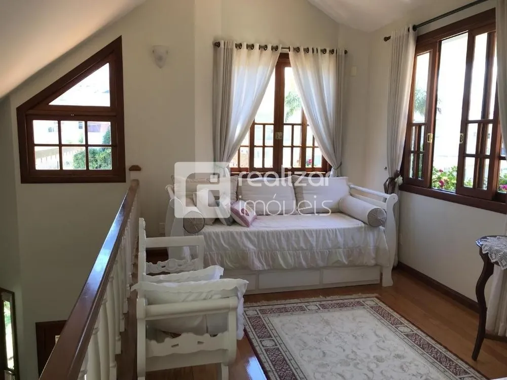 Casa, 4 quartos, 243 m² - Foto 6
